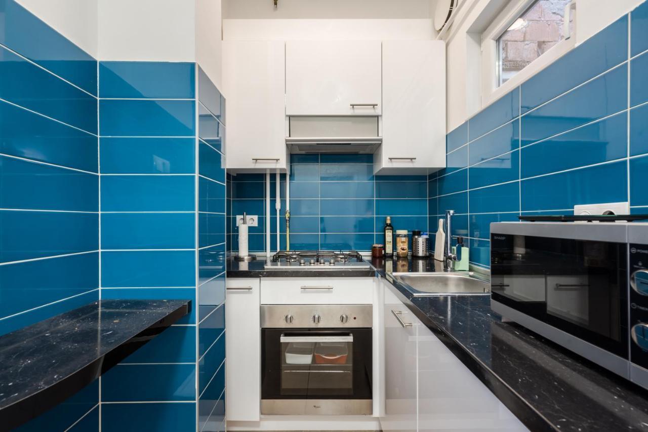 Breathless Panorama Synagogue Elegant Attic Free Parking Reservation Needed Apartment Budapest